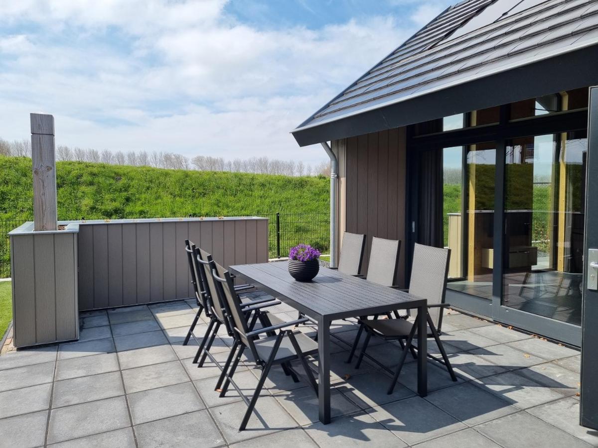 Chalet Met Sauna En Airconditioning Sint Annaland Bagian luar foto
