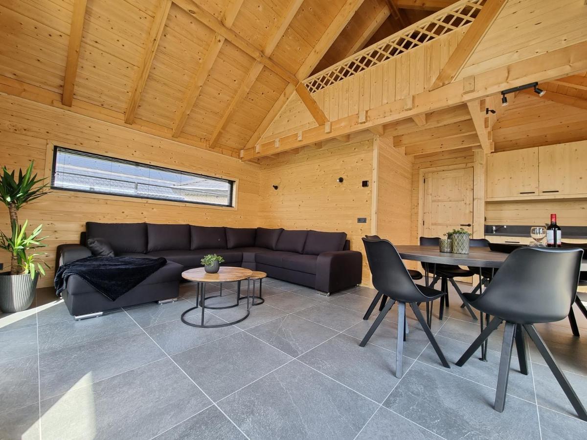 Chalet Met Sauna En Airconditioning Sint Annaland Bagian luar foto