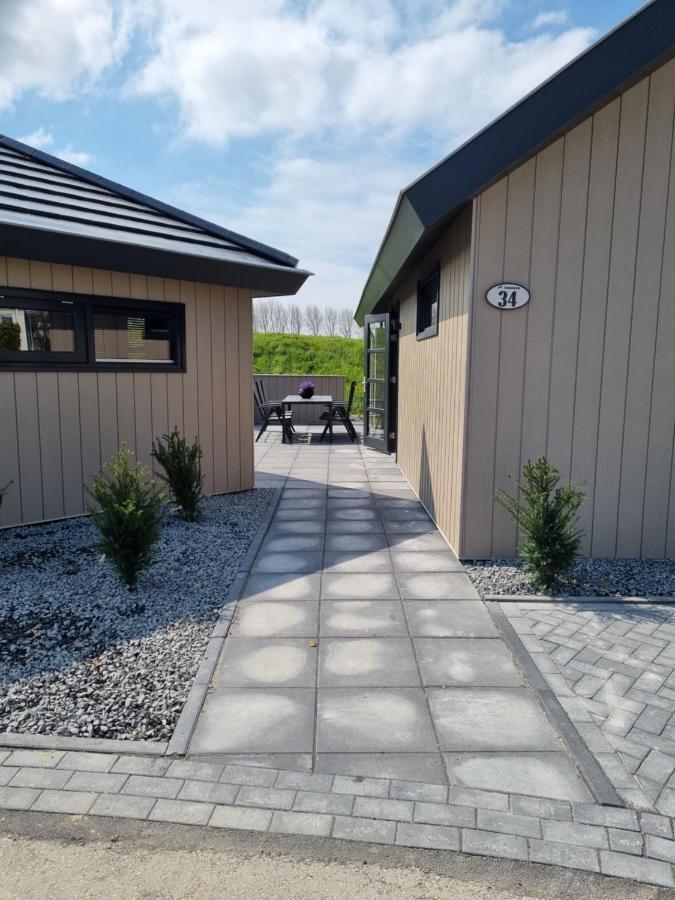 Chalet Met Sauna En Airconditioning Sint Annaland Bagian luar foto