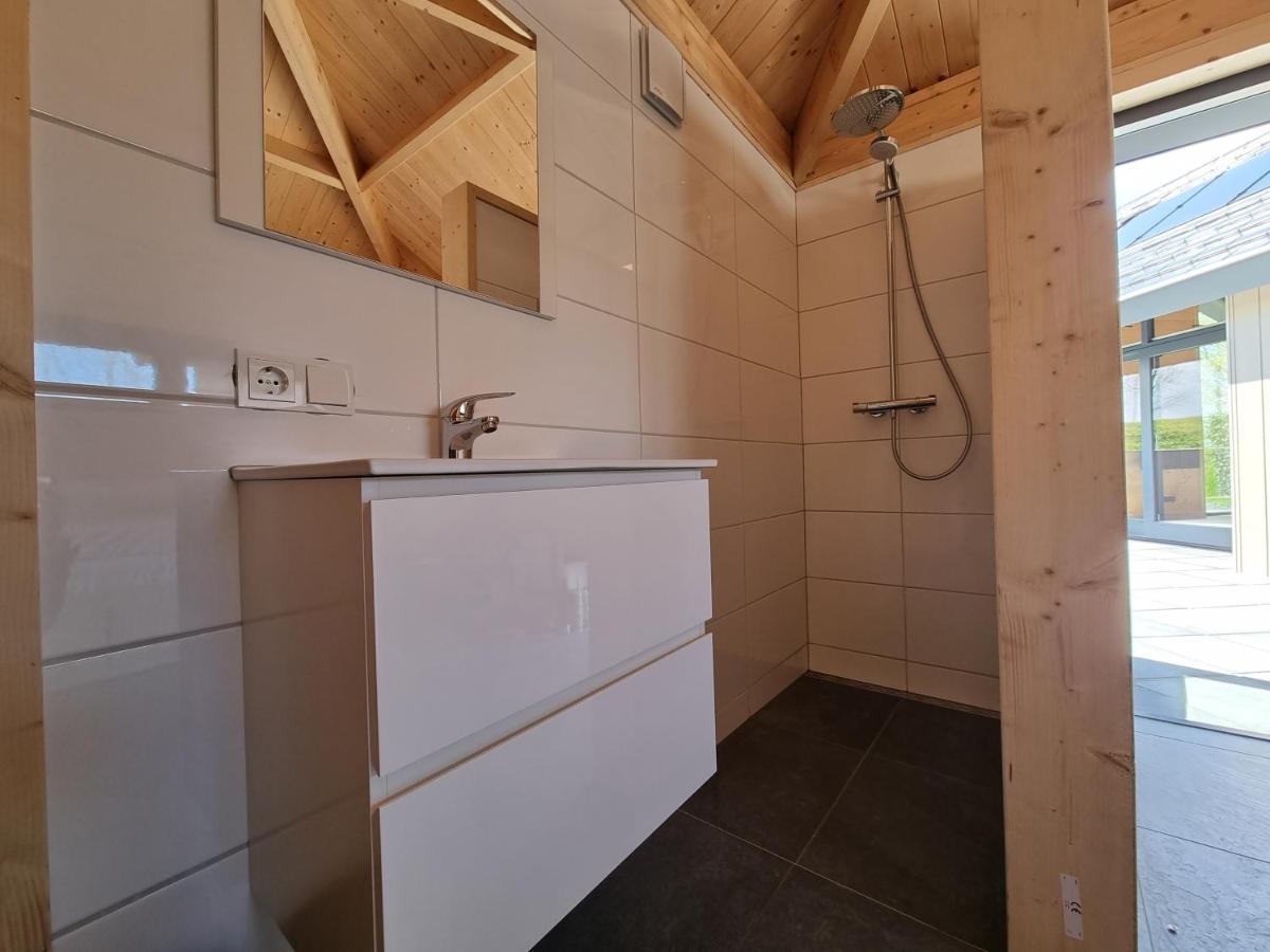 Chalet Met Sauna En Airconditioning Sint Annaland Bagian luar foto