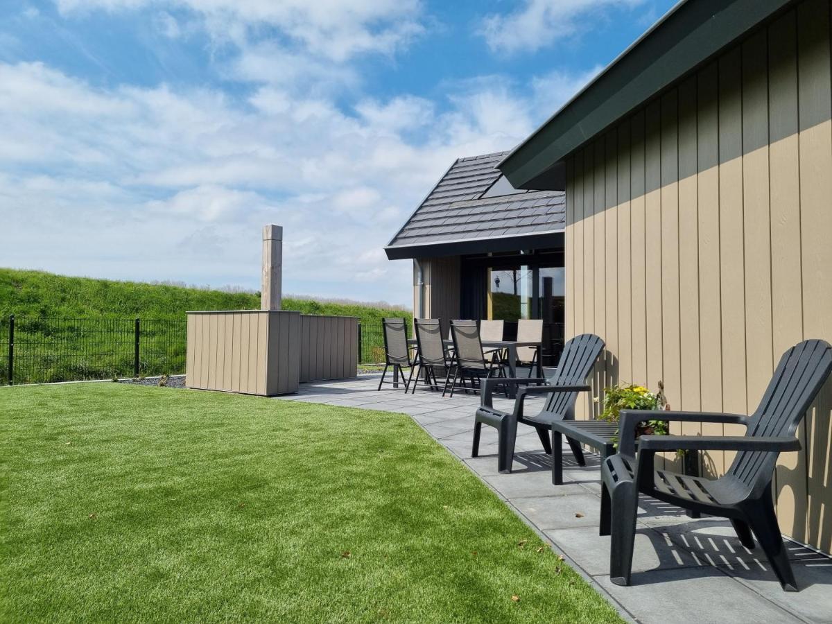 Chalet Met Sauna En Airconditioning Sint Annaland Bagian luar foto